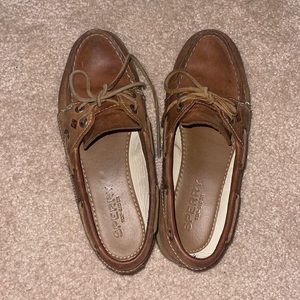 Leather sperry